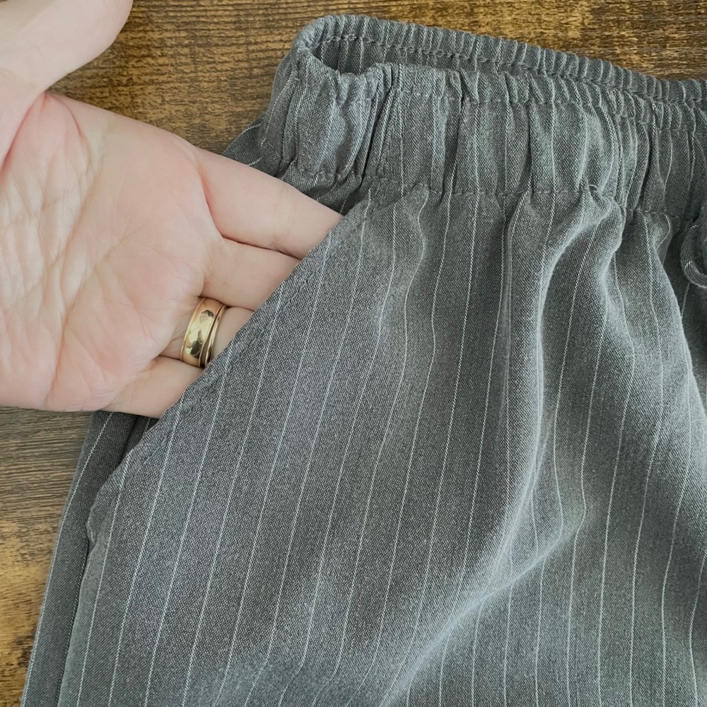Blenca Size Medium Gray Wide Leg Pinstripe Drawstring Trouser Elastic Waist - Picture 7 of 9